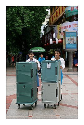 Термоконтейнер CAMBRO 401 UPCS400